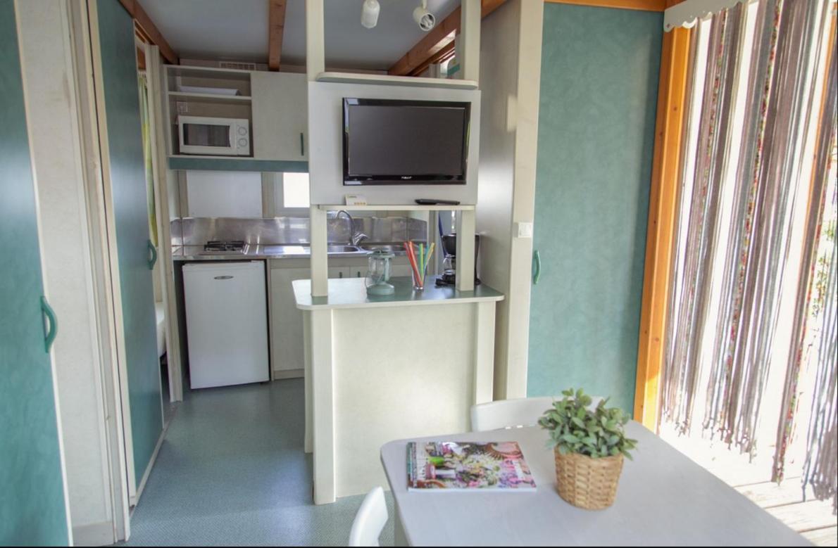 Camping Sènia Tucan Lloret de Mar Esterno foto